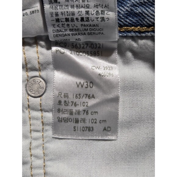 Levis 501 Shorts Womens Size 30 Waist Blue Denim  Button Fly Cotton Distressed - Picture 3 of 11